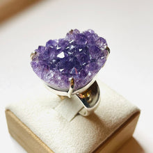 Load image into Gallery viewer, Amethyst Rough Large Statement Four-Prong-Set Ring - US 7
