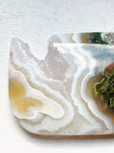 Load image into Gallery viewer, Rare Landscape Agate with Blue Lace Banding
