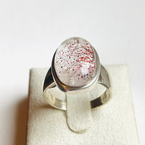 Strawberry Hematoid Large Oval Ring - US 9.5