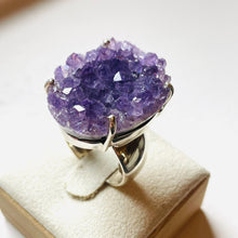 Load image into Gallery viewer, Amethyst Rough Large Statement Four-Prong-Set Ring - US 7
