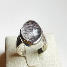 Load image into Gallery viewer, Garden Quartz Medium Elipse Ring - US 6.5
