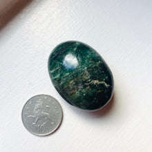 Load image into Gallery viewer, Aventurine Flatstone
