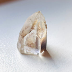 Clear Quartz Phantom Mini Point