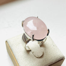 Load image into Gallery viewer, Rose Quartz Medium Oval Four-Prong Set Ring - US 7
