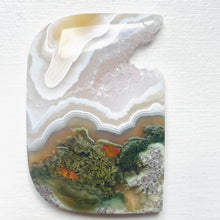 Load image into Gallery viewer, Rare Landscape Agate with Blue Lace Banding
