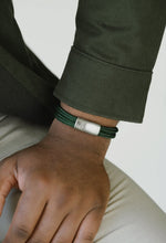 Load image into Gallery viewer, Steel &amp; Barnett - Green Rope Men’s Bracelet
