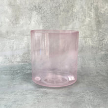 Load image into Gallery viewer, 7” E+40 Tesseract Salt, Pink Aura Gold Crystal Tones Alchemy Singing Bowl (115659)
