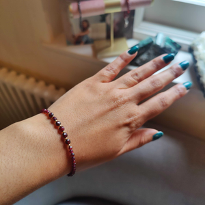 Krystal Kingdom - Garnet Bead Bracelet